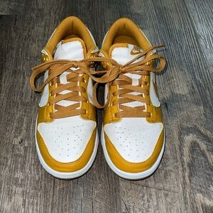 Nike Gold Dunks